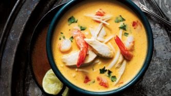 Classic Tom Yum Soup With Chicken And Shrimp